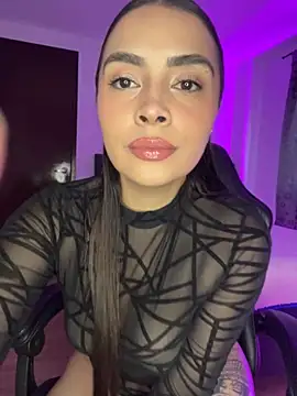 soy paulina online show from November 30, 2025, 8:13 pm