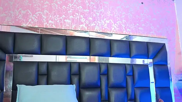 Snapshot of sh_malala chatting on September 22, 2025, 7:16 pm sh malala online show from September 22, 2025, 7:16 pm