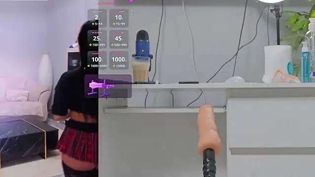 Snapshot of luckyalice_ chatting on September 11, 2025, 7:03 pm luckyalice online show from September 11, 2025, 7:03 pm