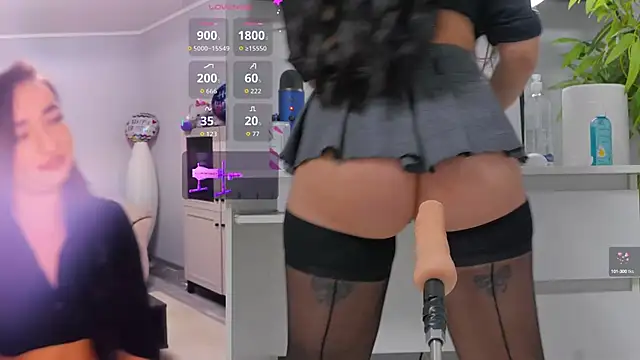 Snapshot of luckyalice_ chatting on September 12, 2025, 7:03 pm luckyalice online show from September 12, 2025, 7:03 pm