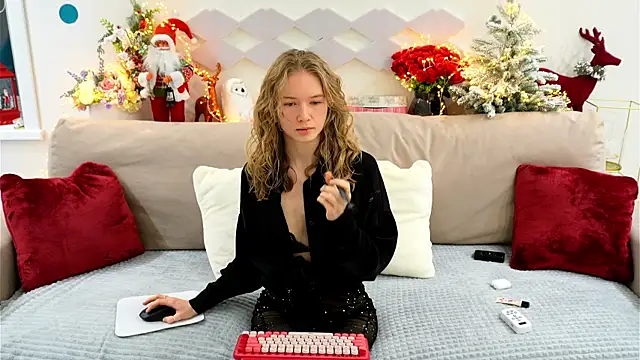 Alexandra Demore online show from January 4, 2025, 6:09 pm