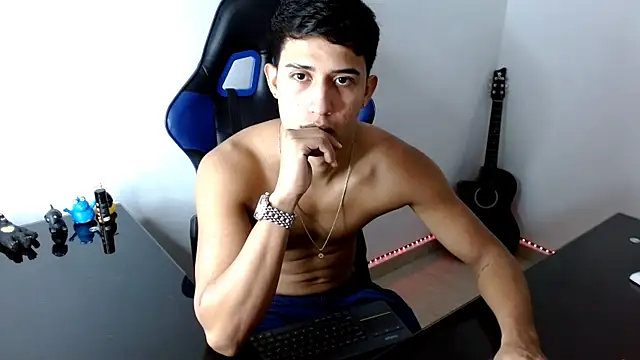 Snapshot of Juan_da01 chatting on December 15, 2024, 3:13 am Juan da01 online show from December 15, 2024, 3:13 am
