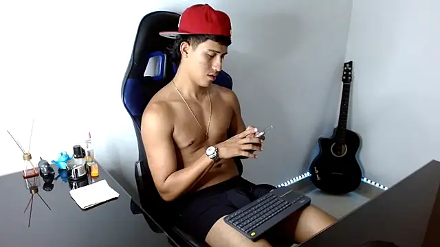 Snapshot of Juan_da01 chatting on January 11, 2025, 3:02 am Juan da01 online show from January 11, 2025, 3:02 am