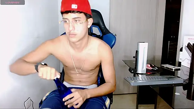Snapshot of Juan_da01 chatting on September 8, 2025, 11:26 pm Juan da01 online show from September 8, 2025, 11:26 pm