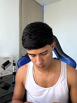 Snapshot of Juan_da01 chatting on September 24, 2025, 8:34 pm Juan da01 online show from September 24, 2025, 8:34 pm