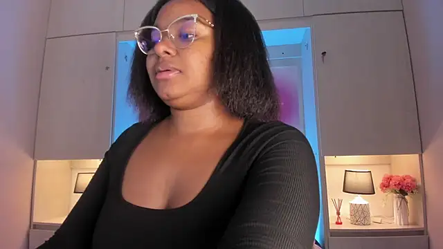 tamaraa smiith online show from May 16, 2026, 7:56 pm