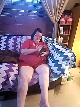 Snapshot of Bayou_Woman68 chatting on July 27, 2026, 12:39 am Bayou Woman68 online show from July 27, 2026, 12:39 am
