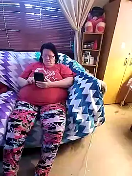 Snapshot of Bayou_Woman68 chatting on July 28, 2026, 11:37 pm Bayou Woman68 online show from July 28, 2026, 11:37 pm