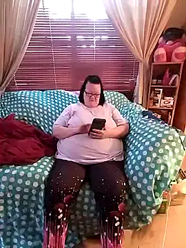 Snapshot of Bayou_Woman68 chatting on August 1, 2026, 1:32 pm Bayou Woman68 online show from August 1, 2026, 1:32 pm