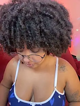 Snapshot of 99_Lilith chatting on February 13, 2026, 12:28 am 99 Lilith online show from February 13, 2026, 12:28 am