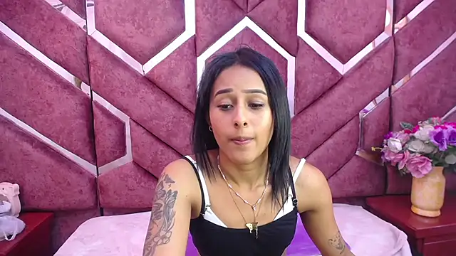 Snapshot of milly_print chatting on December 22, 2024, 2:49 am milly print online show from December 22, 2024, 2:49 am