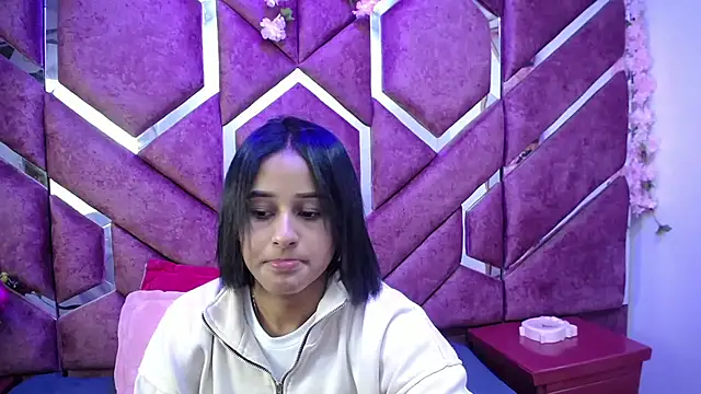 Snapshot of milly_print chatting on February 19, 2025, 2:23 am milly print online show from February 19, 2025, 2:23 am