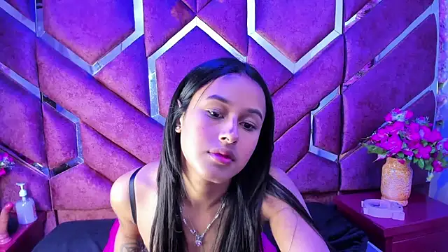 Snapshot of milly_print chatting on September 19, 2025, 1:18 am milly print online show from September 19, 2025, 1:18 am