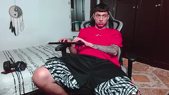 aaron blug online show from December 20, 2024, 7:33 am