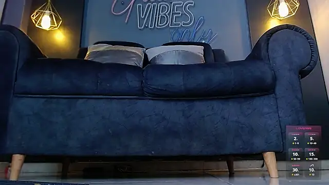 LOLIITA  LOVE online show from April 9, 2026, 4:34 pm