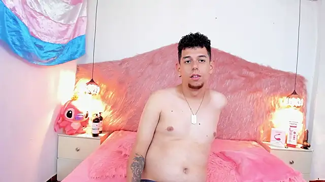 Derek and Skarlet online show from March 11, 2026, 4:24 pm