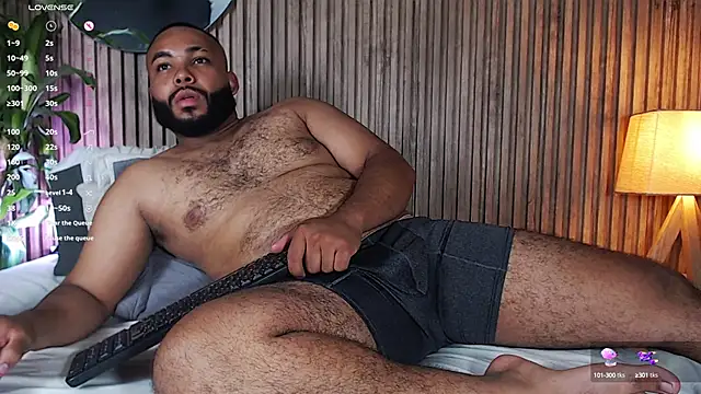 Snapshot of DilanJonnes_ chatting on December 7, 2024, 2:53 am DilanJonnes online show from December 7, 2024, 2:53 am