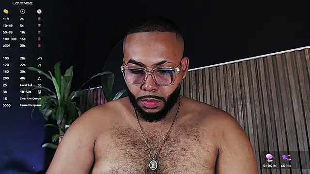 Snapshot of DilanJonnes_ chatting on December 22, 2024, 10:04 pm DilanJonnes online show from December 22, 2024, 10:04 pm