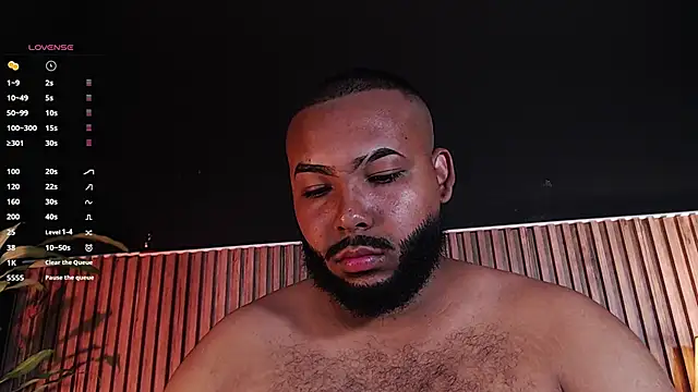 Snapshot of DilanJonnes_ chatting on October 24, 2025, 10:06 pm DilanJonnes online show from October 24, 2025, 10:06 pm