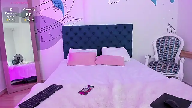 Snapshot of Melanny_lopez18 chatting on December 2, 2024, 10:01 pm Melanny lopez18 online show from December 2, 2024, 10:01 pm