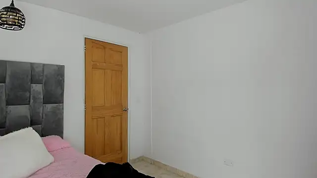  Little angel69 online show from February 18, 2025, 12:37 am