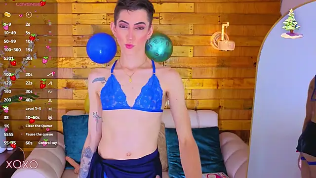 Snapshot of dominic_thailor chatting on December 22, 2025, 2:47 pm dominic thailor online show from December 22, 2025, 2:47 pm