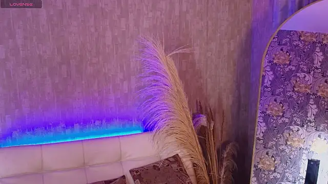 Snapshot of dominic_thailor chatting on February 23, 2026, 5:10 pm dominic thailor online show from February 23, 2026, 5:10 pm