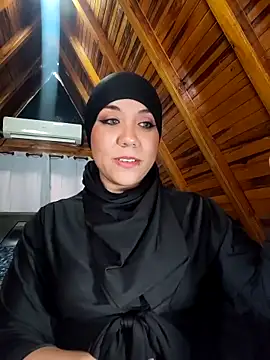 AmbarBurhan online show from March 4, 2026, 4:35 pm