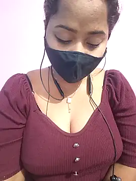 Snapshot of Samarya-78 chatting on March 10, 2025, 8:01 pm Samarya-78 online show from March 10, 2025, 8:01 pm