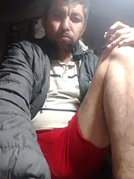 TattyFoxglove online show from April 18, 2026, 9:15 pm