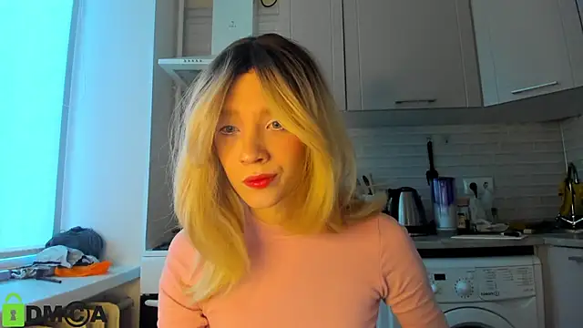 Snapshot of _Alice_Kitty chatting on December 13, 2024, 8:30 am Alice Kitty online show from December 13, 2024, 8:30 am