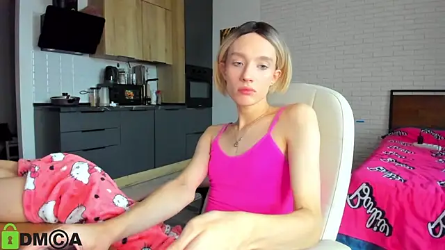 Snapshot of _Alice_Kitty chatting on October 6, 2025, 7:39 am Alice Kitty online show from October 6, 2025, 7:39 am