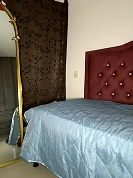 SheilaSmiith online show from September 11, 2025, 9:26 pm