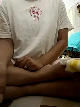 samayra124 online show from September 16, 2025, 6:25 am