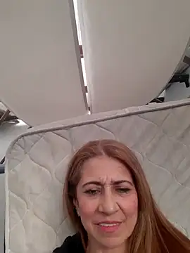 Matureyulyet online show from November 2, 2025, 10:01 pm