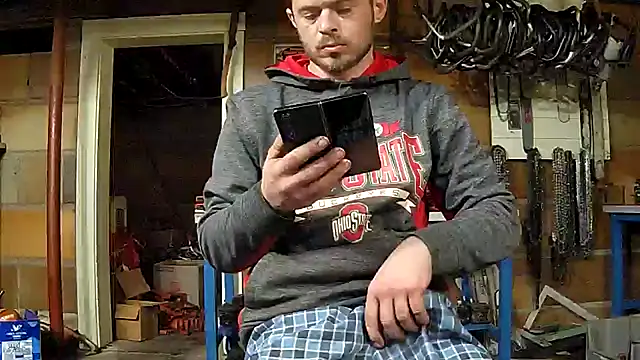 Bigoleslong98765 online show from February 10, 2026, 5:55 am