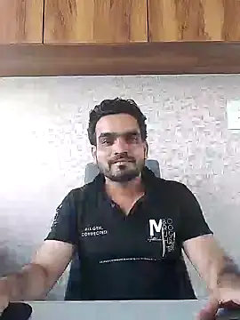 indianguy89 online show from December 8, 2024, 11:35 am