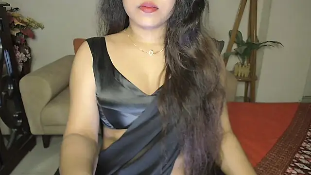 Most-Beautiful-Queen online show from December 7, 2024, 6:26 pm