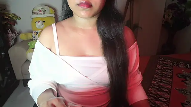 Most-Beautiful-Queen online show from December 25, 2024, 6:52 pm