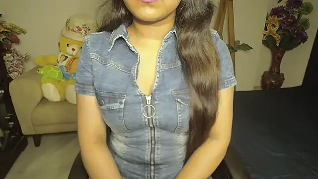 Most-Beautiful-Queen online show from January 21, 2025, 8:32 pm