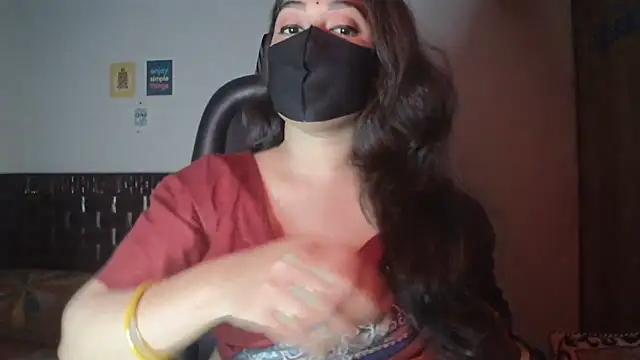 Most-Beautiful-Queen online show from November 11, 2025, 7:25 pm