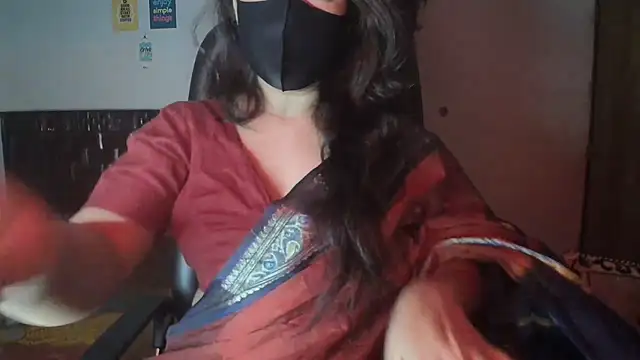 Most-Beautiful-Queen online show from November 18, 2025, 7:18 pm