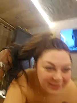 Snapshot of Britishbella chatting on December 19, 2024, 10:53 pm Britishbella online show from December 19, 2024, 10:53 pm