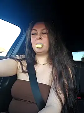 Snapshot of Britishbella chatting on February 2, 2025, 3:49 pm Britishbella online show from February 2, 2025, 3:49 pm