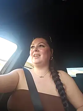 Snapshot of Britishbella chatting on March 20, 2025, 3:36 pm Britishbella online show from March 20, 2025, 3:36 pm