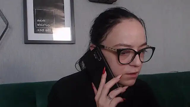 Snapshot of IzabelllNoir chatting on February 14, 2025, 10:07 am IzabelllNoir online show from February 14, 2025, 10:07 am