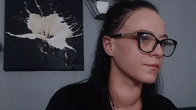 Snapshot of IzabelllNoir chatting on February 19, 2025, 8:22 am IzabelllNoir online show from February 19, 2025, 8:22 am