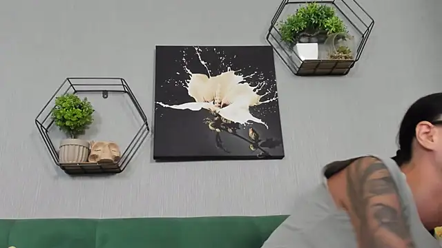 Snapshot of IzabelllNoir chatting on September 9, 2025, 8:03 am IzabelllNoir online show from September 9, 2025, 8:03 am