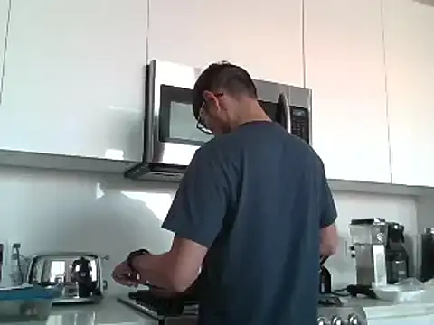 spence204011 online show from December 31, 2024, 10:12 pm