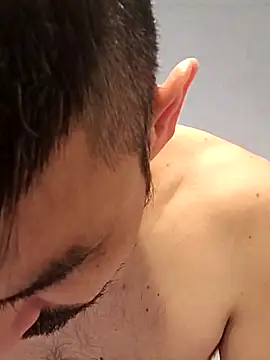 Snapshot of spence204011 chatting on November 18, 2025, 2:10 pm spence204011 online show from November 18, 2025, 2:10 pm